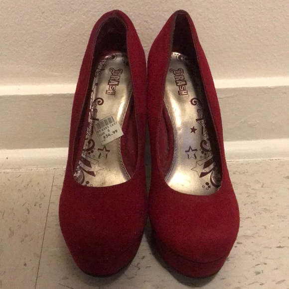 High heels - Picture 3 of 4